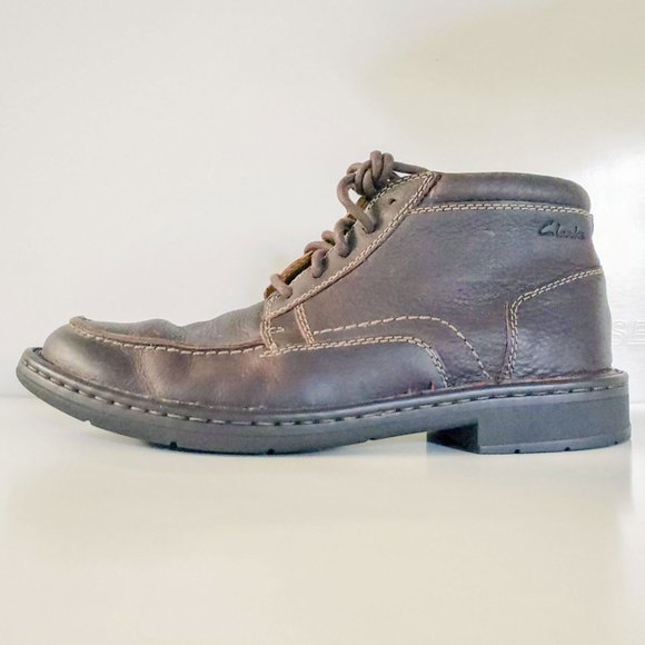 Clarks, Men's Kyros Mid, Brown Tumb,Casual Boot Size U.S. 8 M, Model 261-10607 - Picture 4 of 12